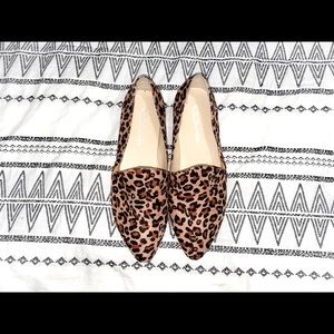 Cheetah print pointed loafer flats